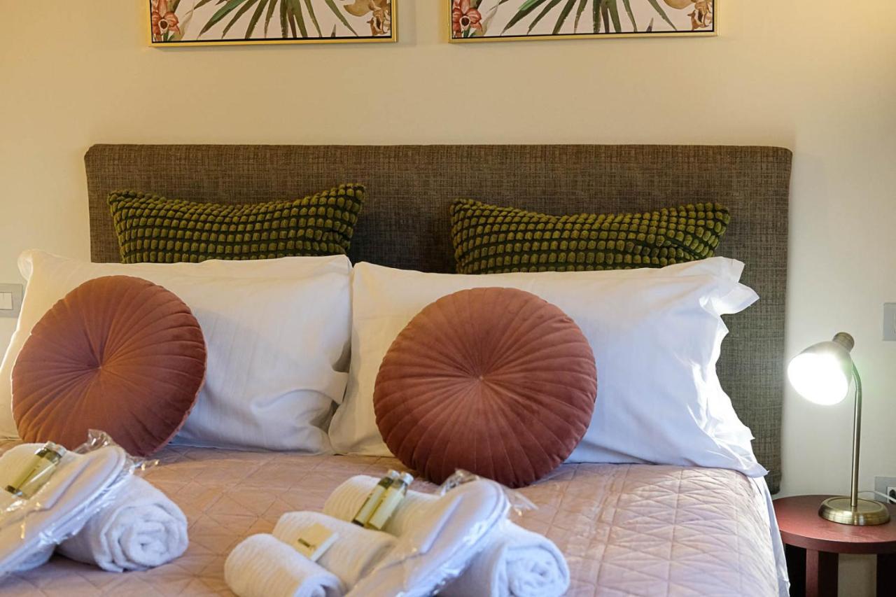 Verona Suites And Rooms Экстерьер фото