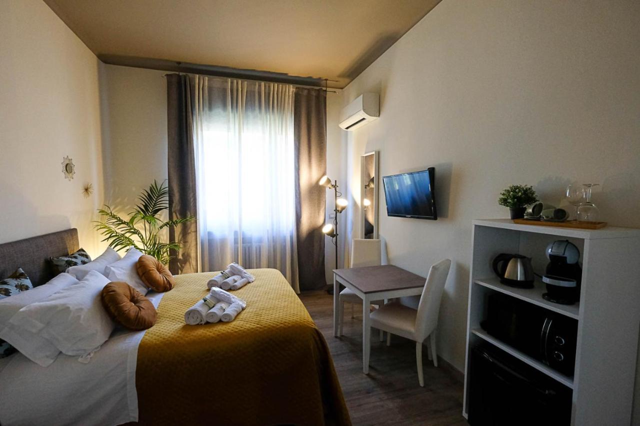 Verona Suites And Rooms Экстерьер фото