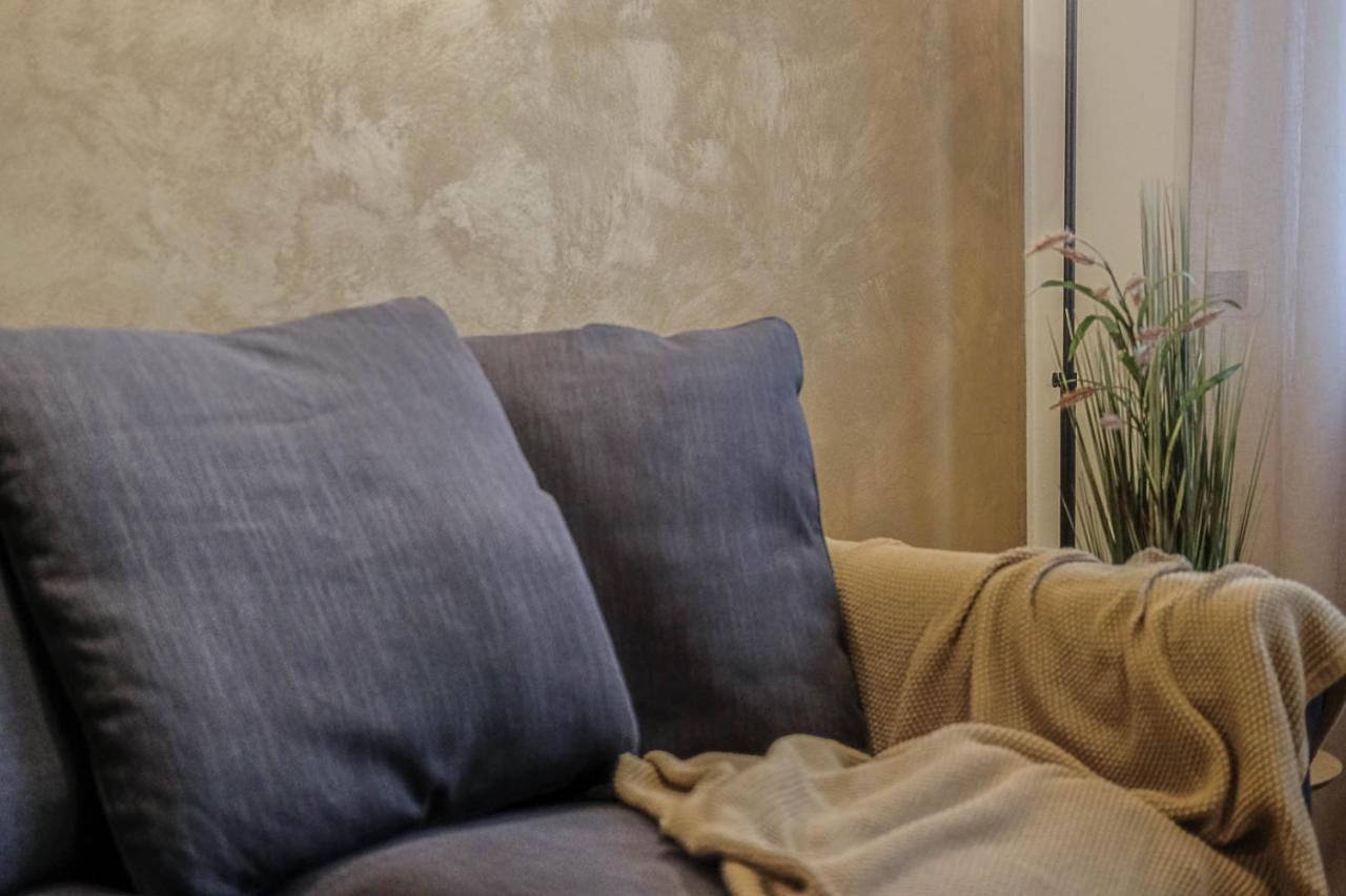 Verona Suites And Rooms Экстерьер фото